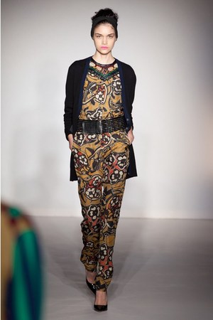 クレメンツ リベイロ 2012-13年秋冬コレクション - エスニック×ネオンカラーが織り成すアーバンシック｜写真12