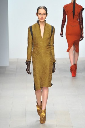 トッド リン(TODD LYNN) 2012-13年秋冬 ウィメンズコレクション  - 写真33