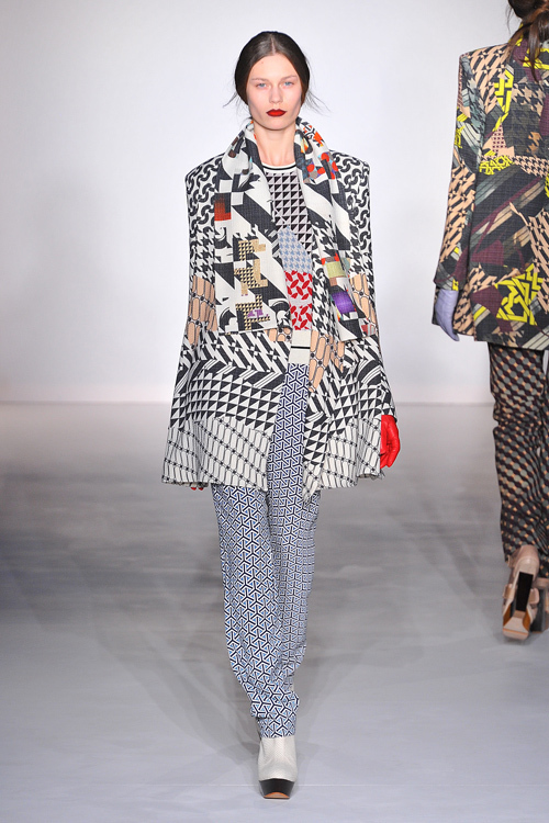 バッソ＆ブルック(Basso & Brooke) 2012-13年秋冬 ウィメンズコレクション  - 写真5