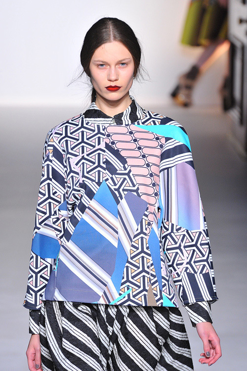 バッソ＆ブルック(Basso & Brooke) 2012-13年秋冬 ウィメンズコレクション  - 写真23