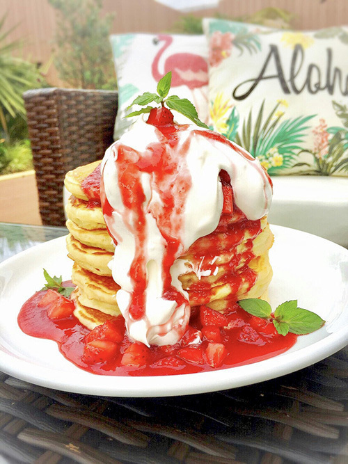 「カイラ カフェ」渋谷店でパンケーキの食べ放題、土日祝限定で実施 - サラダ＆ドリンクバーもセット | 写真