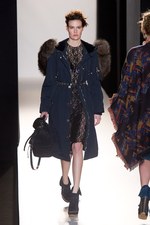 マルベリー(MULBERRY) 2012-13年秋冬コレクション - レトログラマラスなマルベリーガール｜写真30