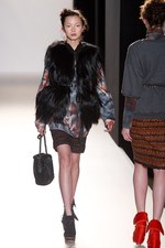 マルベリー(MULBERRY) 2012-13年秋冬コレクション - レトログラマラスなマルベリーガール｜写真40