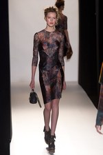 マルベリー(MULBERRY) 2012-13年秋冬コレクション - レトログラマラスなマルベリーガール｜写真45