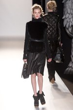 マルベリー(MULBERRY) 2012-13年秋冬コレクション - レトログラマラスなマルベリーガール｜写真52