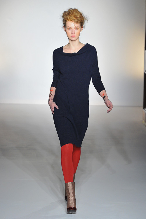 ヴィヴィアン・ウエストウッド レッドレーベル(Vivienne Westwood RED LABEL) 2012-13年秋冬 ウィメンズコレクション  - 写真52