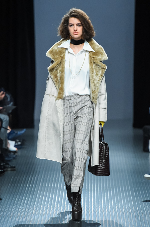 エモダ(EMODA) 2017-18年秋冬ウィメンズコレクション  - 写真3