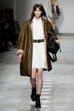 トップショップ ユニーク 2012-13年秋冬コレクション - 肩の力を抜いて楽しむ都会のガールズスタイル｜写真9