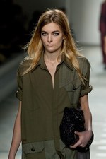 トップショップ ユニーク 2012-13年秋冬コレクション - 肩の力を抜いて楽しむ都会のガールズスタイル｜写真16