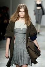 トップショップ ユニーク 2012-13年秋冬コレクション - 肩の力を抜いて楽しむ都会のガールズスタイル｜写真46