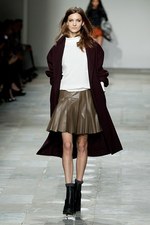 トップショップ ユニーク 2012-13年秋冬コレクション - 肩の力を抜いて楽しむ都会のガールズスタイル｜写真49