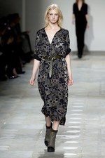 トップショップ ユニーク 2012-13年秋冬コレクション - 肩の力を抜いて楽しむ都会のガールズスタイル｜写真57