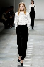 トップショップ ユニーク 2012-13年秋冬コレクション - 肩の力を抜いて楽しむ都会のガールズスタイル｜写真63