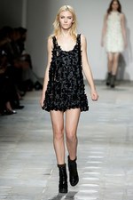 トップショップ ユニーク 2012-13年秋冬コレクション - 肩の力を抜いて楽しむ都会のガールズスタイル｜写真71