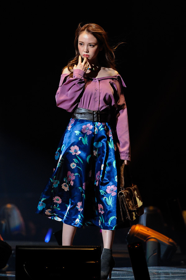 写真25 39 東京ガールズコレクション17秋冬 中条あやみや乃木坂46白石麻衣 西野七瀬がランウェイに登場 ファッションプレス 写真25 39 東京ガールズコレクション17秋冬 中条あやみや乃木坂46白石麻衣 西野七瀬がランウェイに登場 ファッションプレス