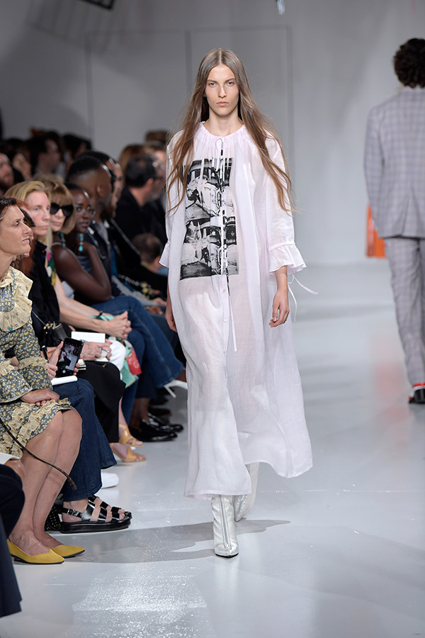 カルバン・クライン 205W39NYC(CALVIN KLEIN 205W39NYC) 2018年春夏ウィメンズ&メンズコレクション  - 写真15