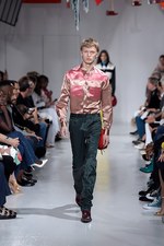 カルバン・クライン 205W39NYC 18年春コレクション - ホラーとドリームから見出す美とは｜写真3