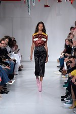 カルバン・クライン 205W39NYC 18年春コレクション - ホラーとドリームから見出す美とは｜写真5