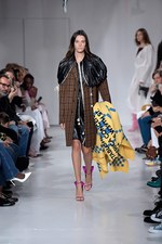 カルバン・クライン 205W39NYC 18年春コレクション - ホラーとドリームから見出す美とは｜写真12