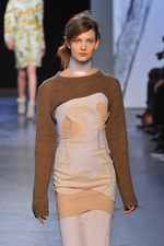 アクネ(ACNE) 2012-13年秋冬ウィメンズコレクション - 斬新かつパワフルに女性の美しさを表現｜写真26