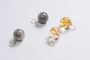アクセサリーブランド「nooca」限定ショップを丸の内で、イチョウや花を透明の樹脂に閉じ込めたピアス