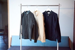 フリストフィア、新作フライトジャケット＆パンツ、リラックス感のあるクリーンなセットアップ