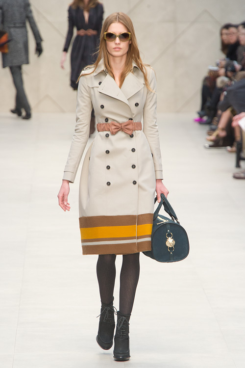 バーバリープローサム(Burberry Prorsum) 2012-13年秋冬 ウィメンズ&メンズコレクション  - 写真16