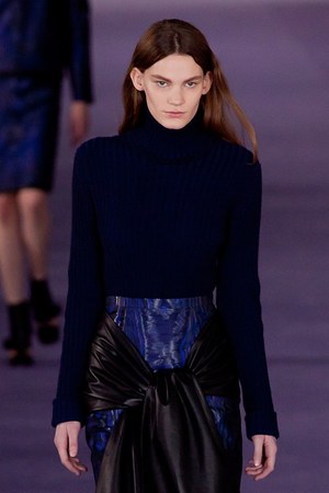 クリストファー ケイン 2012-13年秋冬コレクション - ミステリアスな美しさを放つダークな世界｜写真20