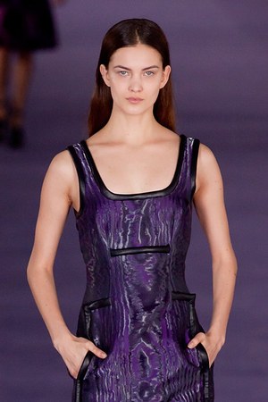 クリストファー ケイン 2012-13年秋冬コレクション - ミステリアスな美しさを放つダークな世界｜写真32