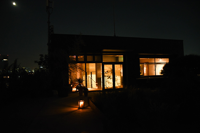 原宿「Ones by Sosu」ルーフトップレストラン＆バー開店、原宿の夜景とともに食事を楽しむ｜写真13