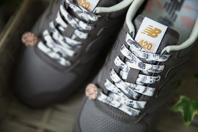 アース　New Balance CW420×earth スニーカー　グレー