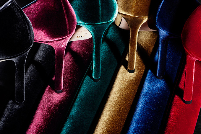 ジミー チュウのオーダーメイドシューズ・バッグの新モデル＆新素材ベルベット全7色が登場｜写真7
