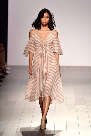 タダシ ショージ(TADASHI SHOJI) 2018年春夏ウィメンズコレクション  - 写真5