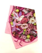 トッカ×ニコライ バーグマンが初コラボ、カトレアや紫陽花モチーフのワンピースや小物など｜写真3