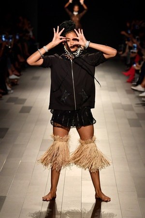 デシグアル(Desigual) 2018年春夏ウィメンズコレクション  - 写真26