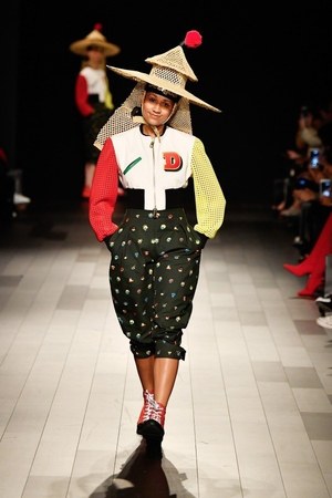 デシグアル(Desigual) 2018年春夏ウィメンズコレクション  - 写真31