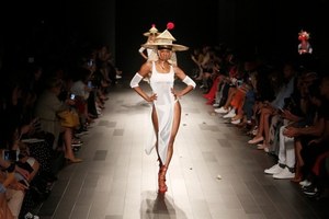 デシグアル(Desigual) 2018年春夏ウィメンズコレクション  - 写真77