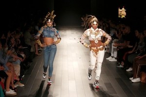 デシグアル(Desigual) 2018年春夏ウィメンズコレクション  - 写真79