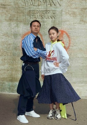 ヴェトモン(VETEMENTS) 2018年春夏ウィメンズ&メンズコレクション  - 写真24