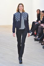 プリングル オブ スコットランド 2012-13年秋冬コレクション - ウェアラブルかつシックなニットスタイル｜写真12