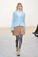 プリングル オブ スコットランド 2012-13年秋冬コレクション - ウェアラブルかつシックなニットスタイル｜写真16