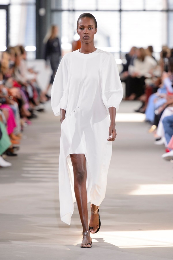 ティビ 2018年春夏<span>コレクション</span> - 写真18