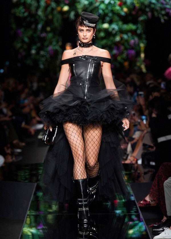 モスキーノ(MOSCHINO) 2018年春夏ウィメンズコレクション  - 写真5