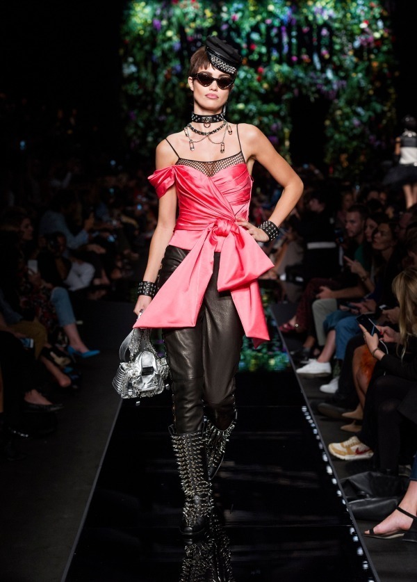 モスキーノ(MOSCHINO) 2018年春夏ウィメンズコレクション  - 写真26