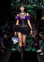 モスキーノ 2018年春夏コレクション  - 春が来た、花が咲いた｜写真15