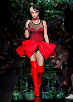 モスキーノ 2018年春夏コレクション  - 春が来た、花が咲いた｜写真20