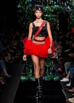 モスキーノ 2018年春夏コレクション  - 春が来た、花が咲いた｜写真22