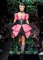 モスキーノ 2018年春夏コレクション  - 春が来た、花が咲いた｜写真29