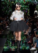 モスキーノ 2018年春夏コレクション  - 春が来た、花が咲いた｜写真30