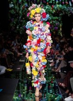 モスキーノ 2018年春夏コレクション  - 春が来た、花が咲いた｜写真48